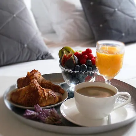 Day&night Luxury Apartment, 2 Bedrooms, Terrace, Jacuzzi Outdoor, Parking