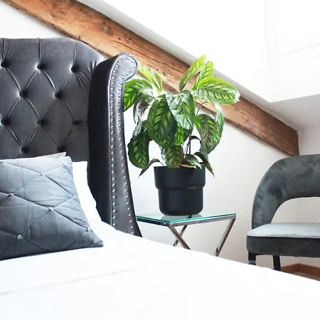 Day&night Luxury Apartment, 2 Bedrooms, Terrace, Jacuzzi Outdoor, Parking *