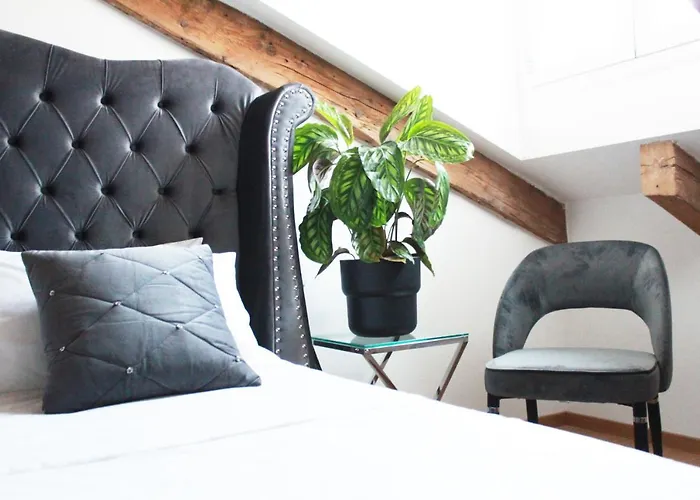 Day&night Luxury Apartment, 2 Bedrooms, Terrace, Jacuzzi Outdoor, Parking *