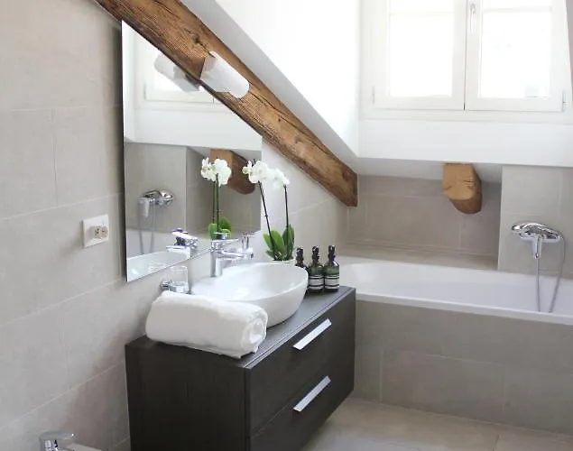 Διαμέρισμα Day&night Luxury Apartment, 2 Bedrooms, Terrace, Jacuzzi Outdoor, Parking Τεργέστη