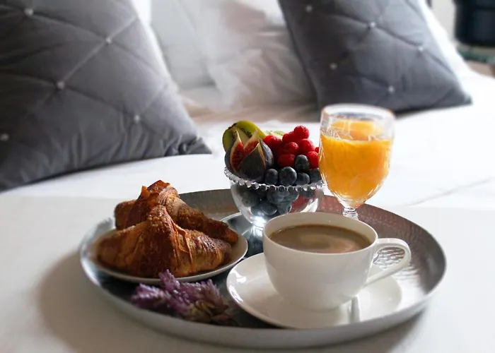 Day&night Luxury Apartment, 2 Bedrooms, Terrace, Jacuzzi Outdoor, Parking